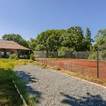D'hote Saphir Nocleg ze śniadaniem Genouille (Charente-Maritime)