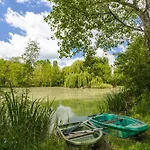 D'hote Saphir Nocleg ze śniadaniem Genouille (Charente-Maritime)