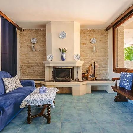 Bed & Breakfast D'hote Saphir Genouille (Charente-Maritime)