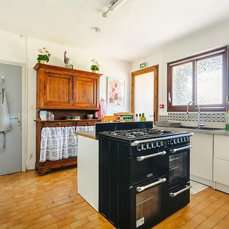 Bed & Breakfast D'hote Saphir Genouille (Charente-Maritime)