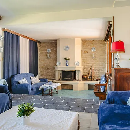 D'hote Saphir Bed & Breakfast 3*