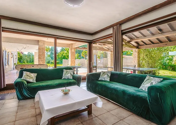 D'hote Saphir Bed and breakfast Genouille (Charente-Maritime)